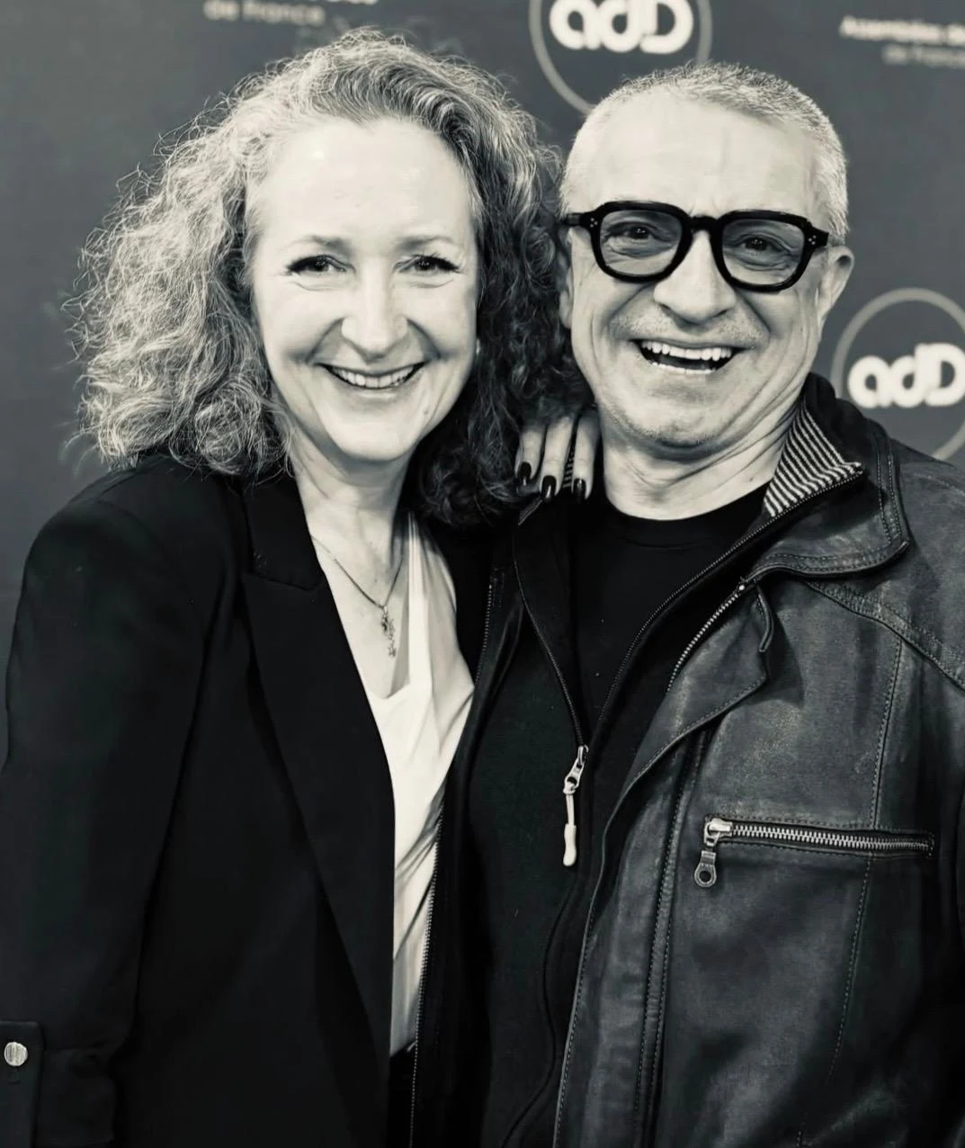 Rachel et Éric Dufour souriants, côte à côte